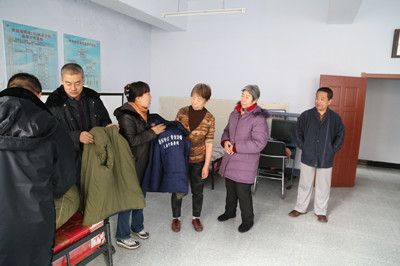IMG_0403_副本.jpg IMG_0403_副本.jpg